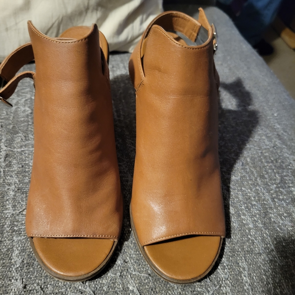 Steve Madden‎ Talento size 10M leather open toe heel